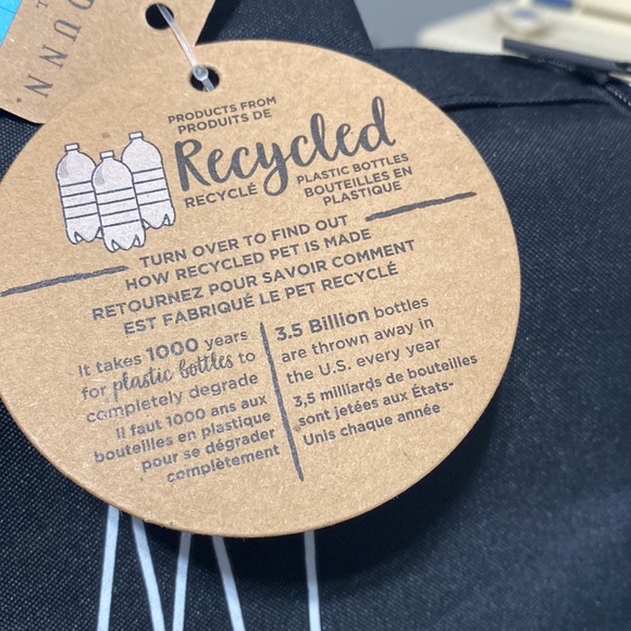 Rae Dunn Brand New travel toiletry bag - Picture 3 of 5